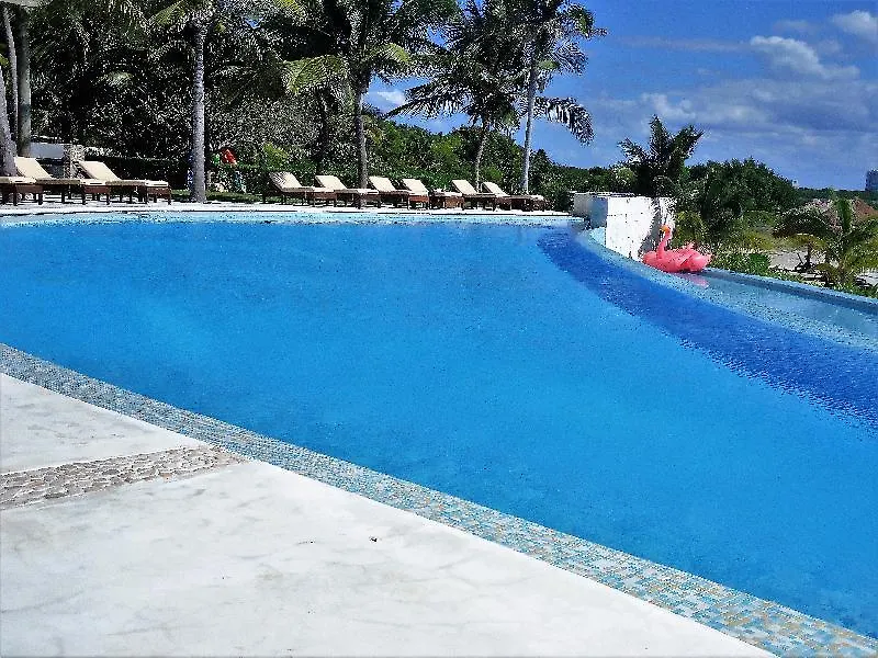 Tu Mirada Al Mar Beachfront Tower & Spa Канкун Апартаменты