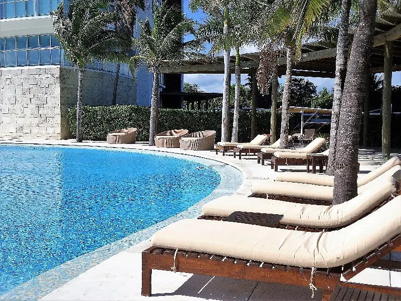 Tu Mirada Al Mar Beachfront Tower & Spa Канкун Апартаменты